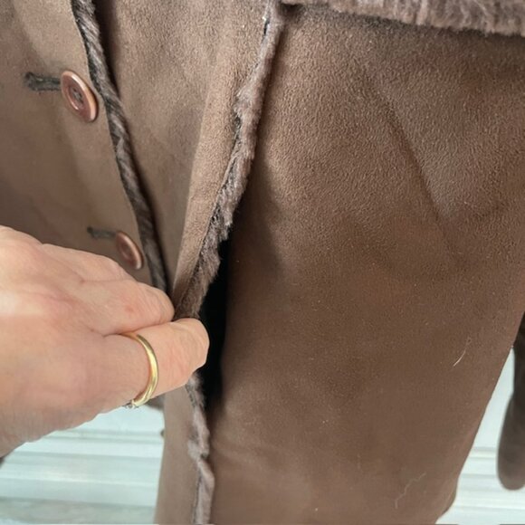 ALFANI PRE-OWNED BROWN PLUSH COAT JACKET SIZE M